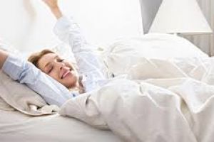 Bangun pagi bukan perkara takut rezeki dipatuk ayam, lalu apa dong?