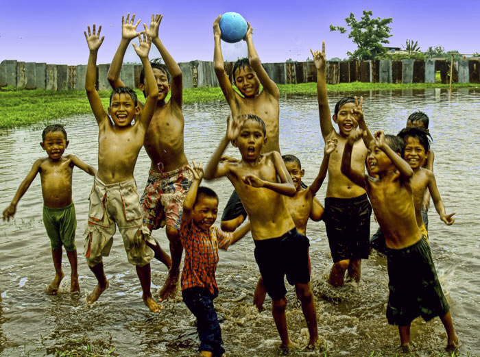 Keseharian khas anak Indonesia ini bikin kamu kangen masa kecil