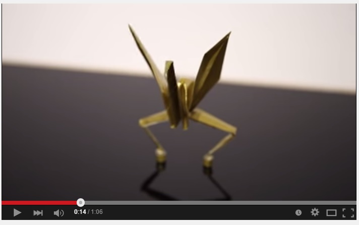 VIDEO: Diiringi musik, kerajinan origami ini berjoget