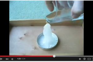 VIDEO: Disentuh tangan, air langsung berubah jadi es