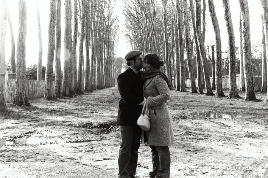 Awas, berciuman selama 10 detik bisa menularkan 80 juta bakteri