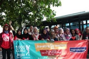 Prihatin pendidikan di pelosok, komunitas ini galang sukarelawan, top!