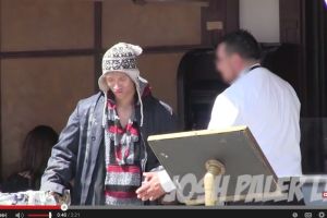 VIDEO: Beda perlakuan yang di dapat si kaya dan si miskin