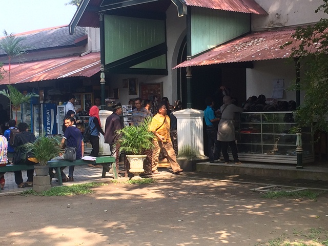 Liburan ke Jogja? Kamu harus coba piknik budaya ke Keraton Yogyakarta Liburan ke Jogja? Kamu harus coba piknik budaya ke Keraton Yogyakarta