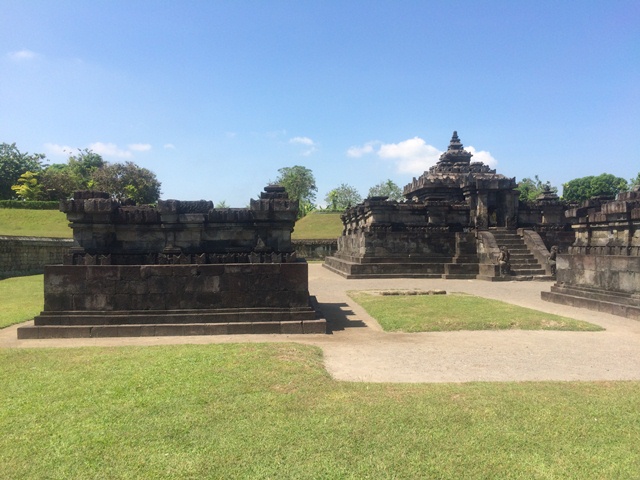 Piknik ke Candi Sambisari, wisata murah dengan suguhan panorama indah Piknik ke Candi Sambisari, wisata murah dengan suguhan panorama indah