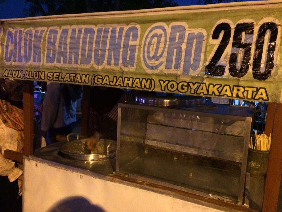 Mencicipi cilok fenomenal Alkid Jogja, dua jam langsung ludes!