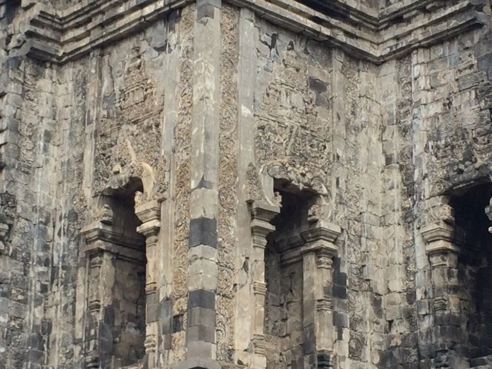 Menelisik bangunan candi Budha tertua di Jogja, Candi Kalasan Menelisik bangunan candi Budha tertua di Jogja, Candi Kalasan