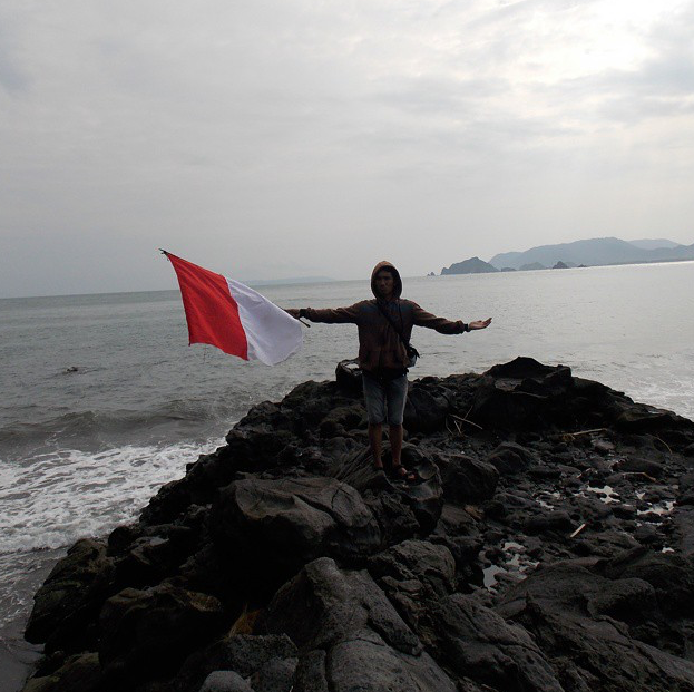 7 Pose khas wisatawan Indonesia, kamu suka foto yang gimana?