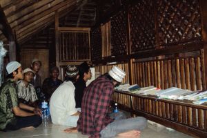 Sibuk kuliah tapi sempat menghafal Al Quran sampai 30 Juz? Siapa takut