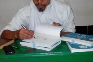 Demi belajar hadis, pria Lamongan ini rela jadi tukang sapu di Mekah