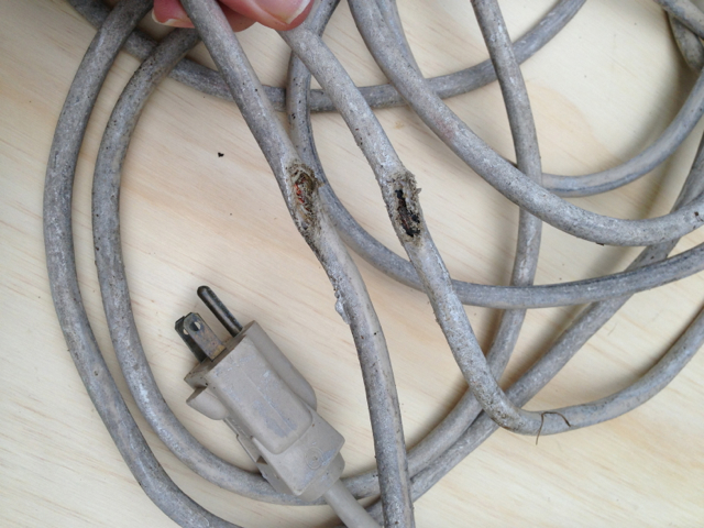 Hindari kebiasaan ini kalau tidak mau terjadi kebakaran Hindari kebiasaan ini kalau tidak mau terjadi kebakaran