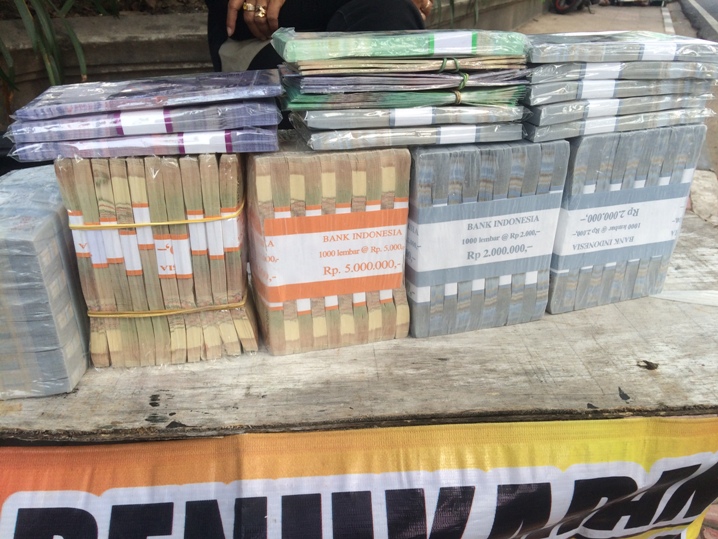 Pertengahan Ramadan, jasa penukaran uang mulai ramai di selatan Jogja