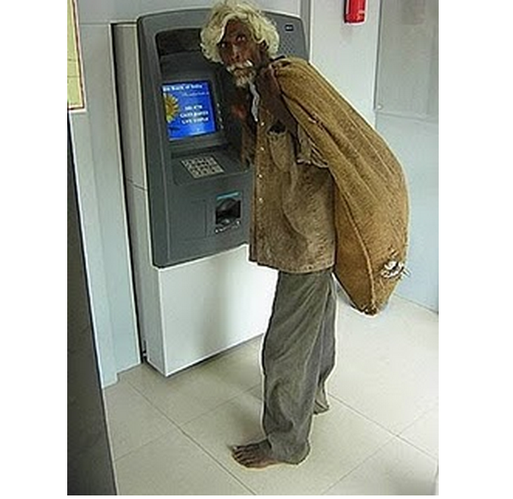 Ada-ada saja, ini 15 foto kelakuan orang di ATM 