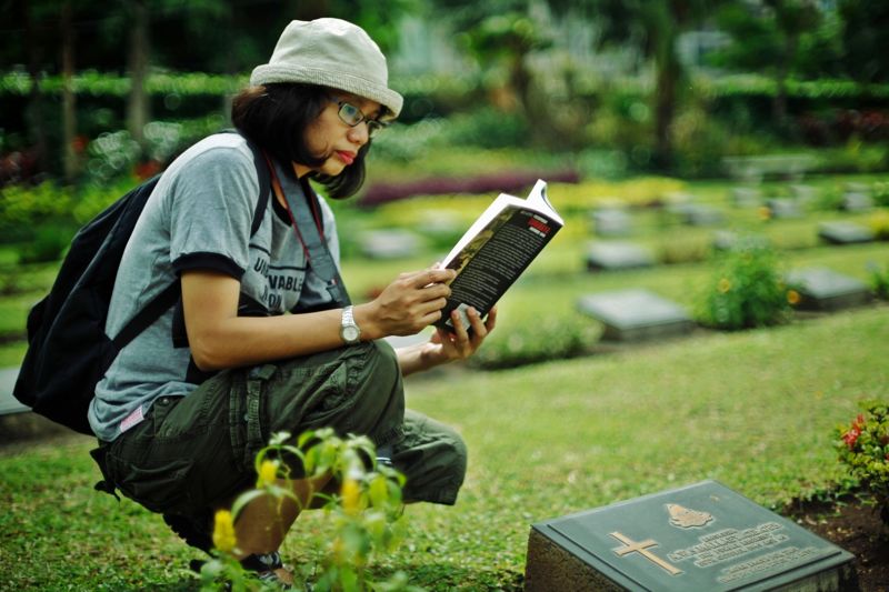 Wanita asal Toraja ini keranjingan kunjungi kuburan hingga luar negeri
