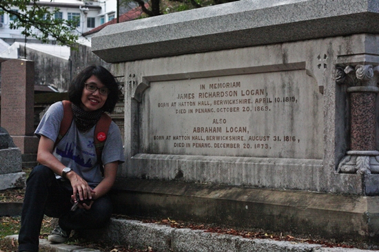 Wanita asal Toraja ini keranjingan kunjungi kuburan hingga luar negeri