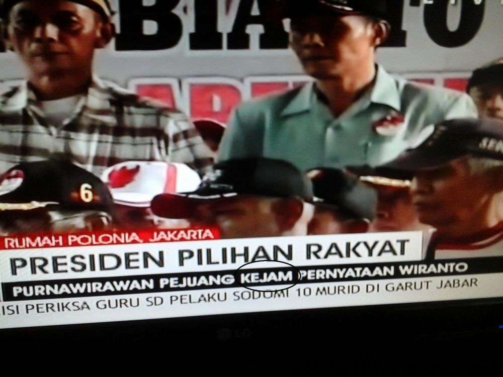 18 Typo penulisan di televisi dan koran, fatal!