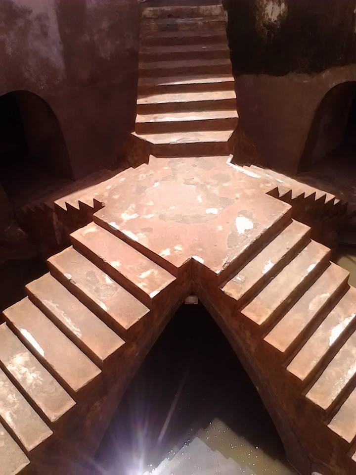 Bangunan sumur berusia 4 abad ini menyimpan sejarah Islam, apa saja?