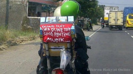 Tingkah laku pemudik motor Indonesia yang bikin kamu geleng-geleng