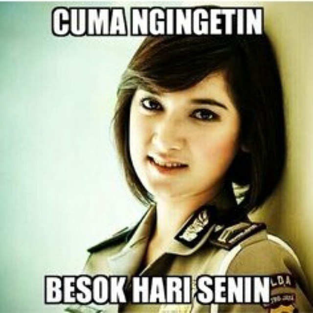 10 Meme jeritan hati bagi kamu yang sebel menyambut hari Senin!