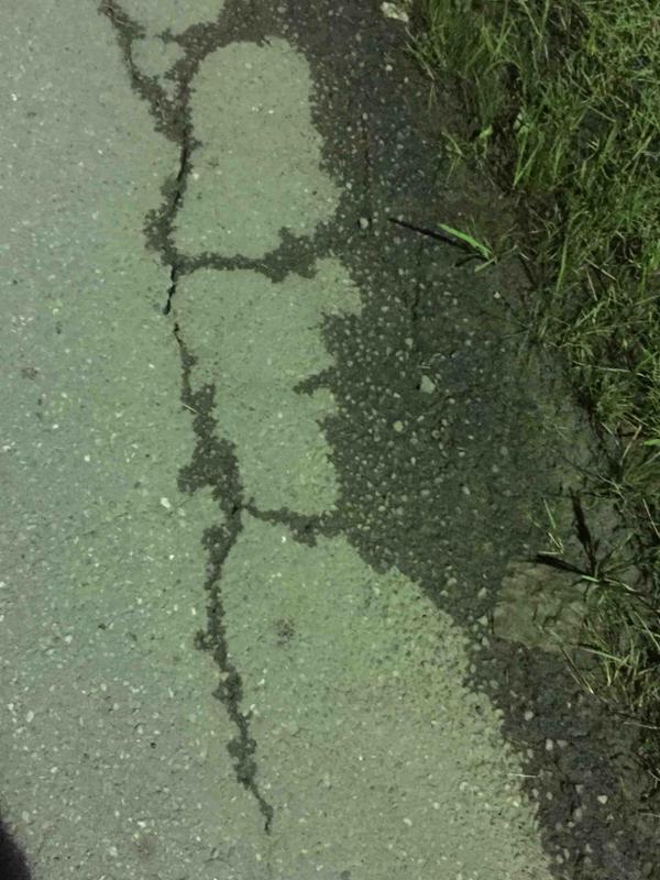 Orang-orang neurotik lebih mungkin melihat wajah di objek acak