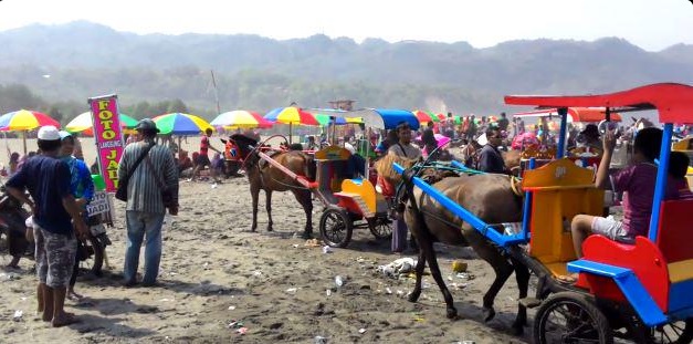 10 Foto kebiasaan negatif orang Indonesia, buang sampah sembarangan! 10 Foto kebiasaan negatif orang Indonesia, buang sampah sembarangan!