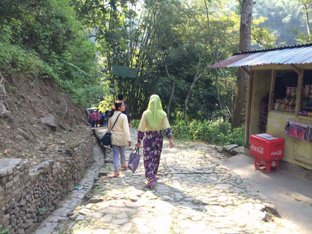 Menikmati Air Terjun Monthel di Kudus, sumber airnya tak pernah kering Menikmati Air Terjun Monthel di Kudus, sumber airnya tak pernah kering