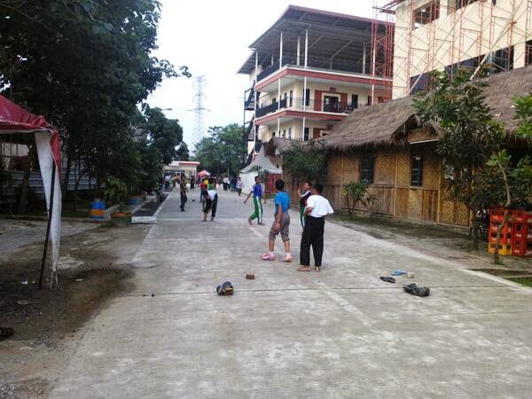 Ini 27 aturan bermain sepak bola jadul, cowok 90an pasti paham hal ini Ini 27 aturan bermain sepak bola jadul, cowok 90an pasti paham hal ini