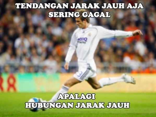 Kamu menjalani LDR? Kumpulan meme ini akan membuatmu terhibur