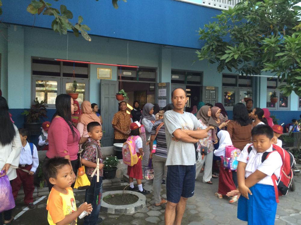 15 Foto ini pasti bikin kamu terkenang hari pertama masuk SD