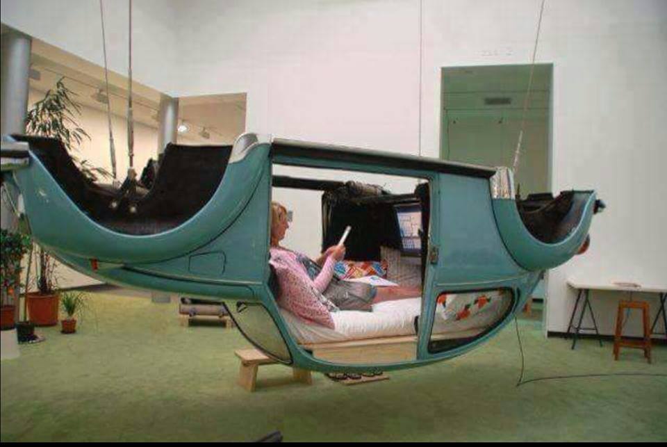 Rongsokan mobil disulap jadi pemanis interior rumah, elok banget! Rongsokan mobil disulap jadi pemanis interior rumah, elok banget!