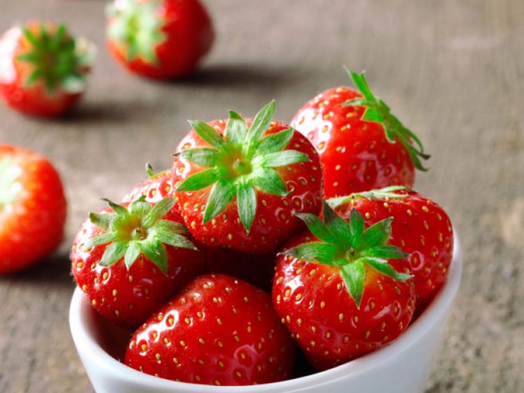 7 Manfaat buah stroberi buat kesehatan