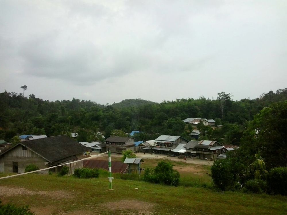 Lebih murah dan mudah, alasan warga perbatasan beli produk Malaysia