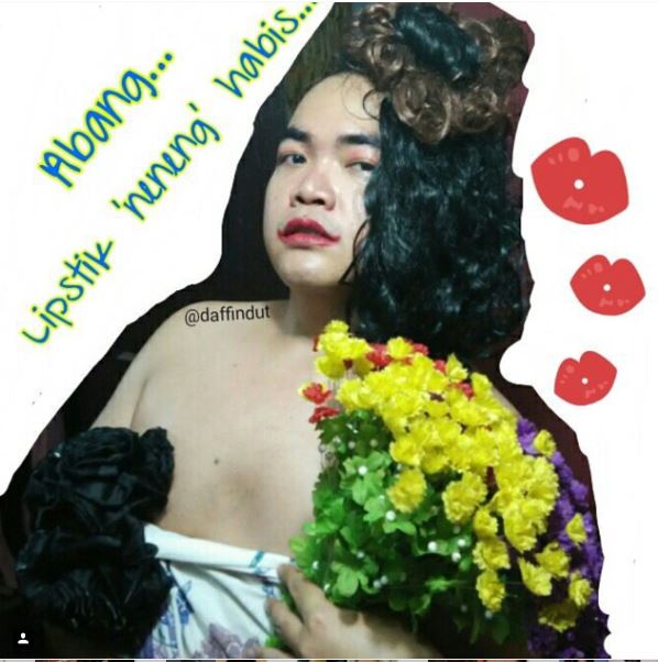 27 Meme lipstik 50K vs 500K ini dijamin bikin ngakak seharian 27 Meme lipstik 50K vs 500K ini dijamin bikin ngakak seharian