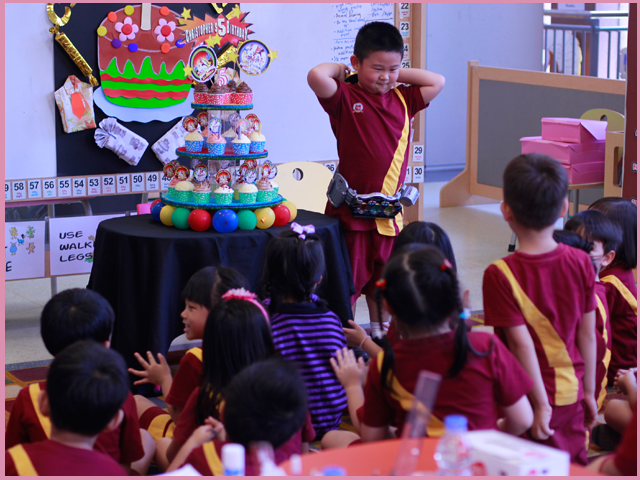 11 Hal masa kecil ini bakal aneh kalau dilakukan saat dewasa