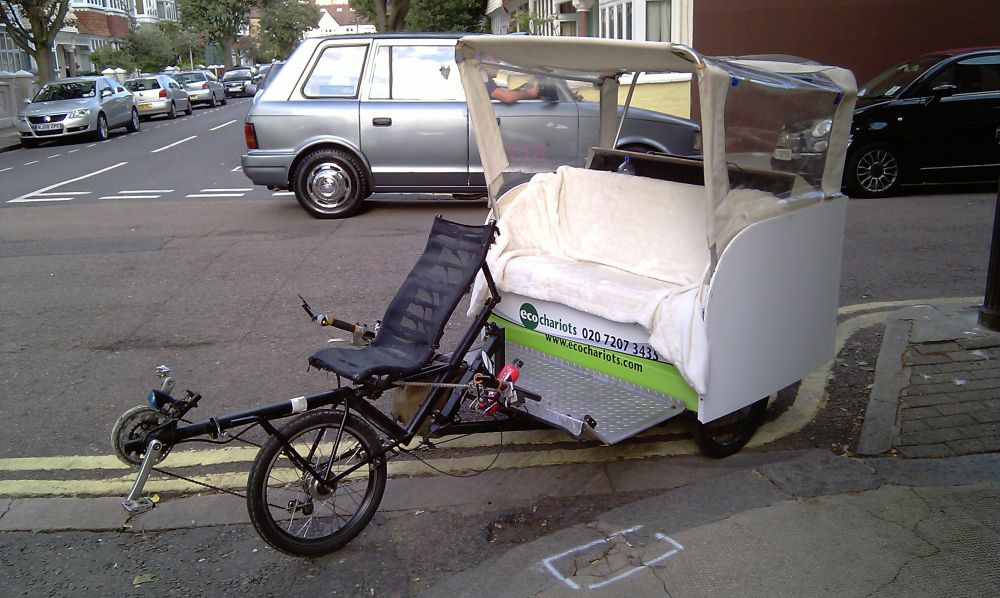 8 Becak ini adanya di luar negeri, sama kerennya seperti di Indonesia