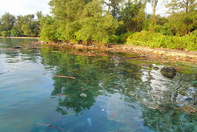 Kerusakan Pulau Sangiang, Banten ini bikin miris 