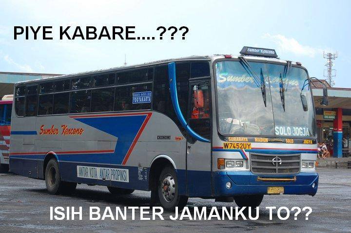 13 Aksi bus di Jawa yang bikin hati ketar-ketir 13 Aksi bus di Jawa yang bikin hati ketar-ketir