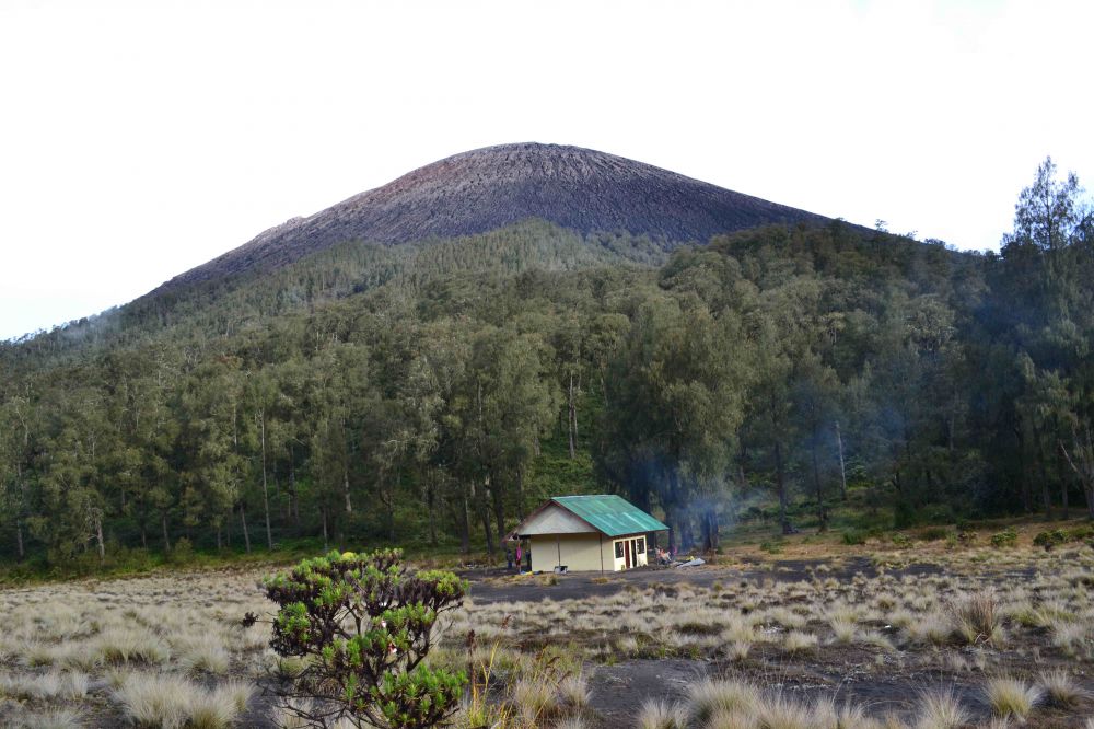 7 Lokasi paling populer di Gunung Semeru, pendaki pasti tahu!