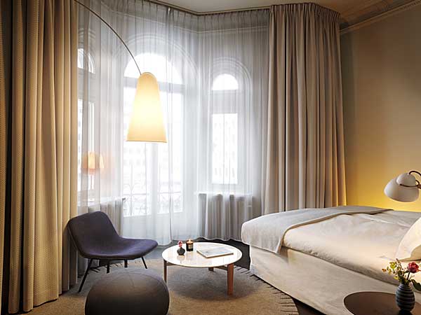 13 Barang yang kerap dibawa pulang tamu hotel, kamu bawa yang mana? 13 Barang yang kerap dibawa pulang tamu hotel, kamu bawa yang mana?