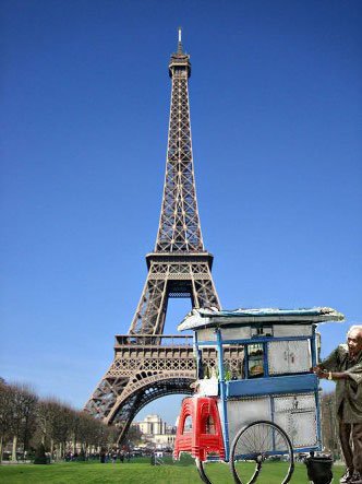 13 Foto editan gagal edisi Indonesia, kerasa dekat lucunya!