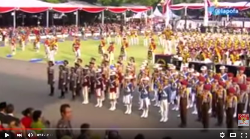 VIDEO: Aksi polisi cilik di Istana Negara pukau Presiden Jokowi