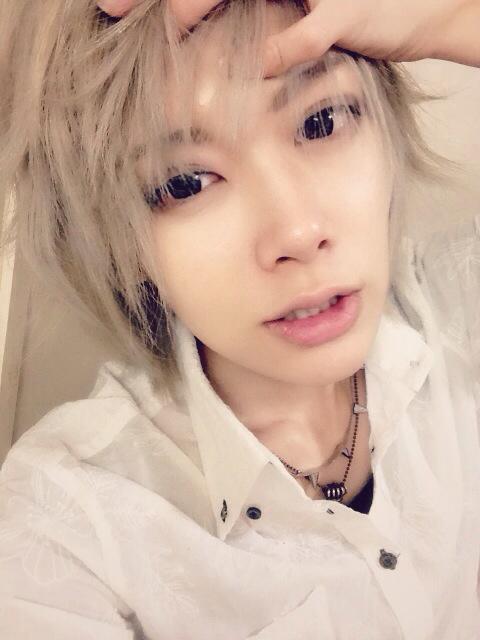 Netizen dibuat bingung, dia cewek atau cowok ya?