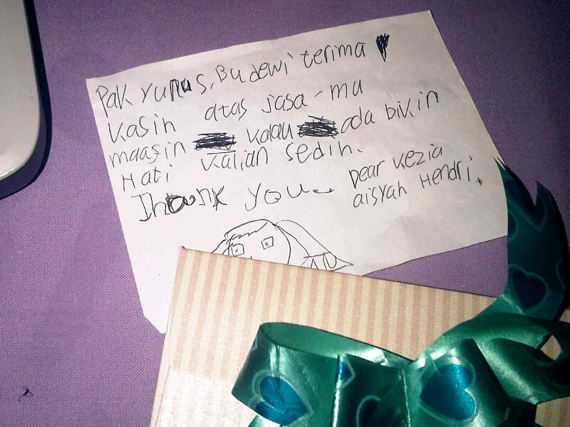 16 Surat cinta anak SD yang bikin geli & kangen masa kecil 16 Surat cinta anak SD yang bikin geli & kangen masa kecil