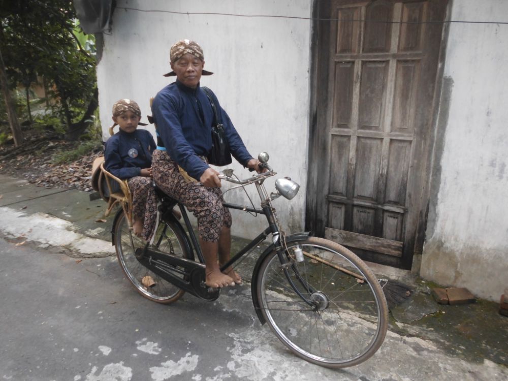 Jadi abdi dalem sejak umur 2 tahun, Rizky pernah salami presiden Ceko