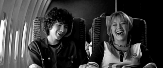 8 Hal ini hanya dirasakan cewek yang punya banyak teman cowok  