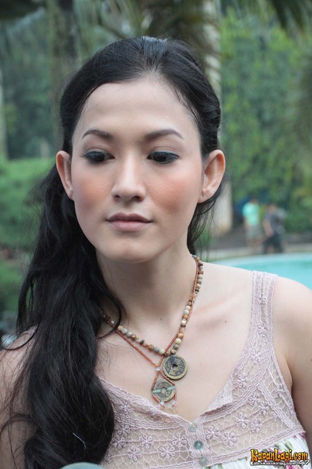 5 Kasus perselisihan anak dan ibu di kalangan selebriti Indonesia