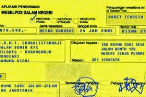 Teknologi boleh canggih tapi wesel pos tetap eksis, salut!