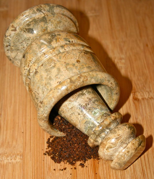 Tips bikin minyak cengkeh untuk atasi sakit gigi Tips bikin minyak cengkeh untuk atasi sakit gigi