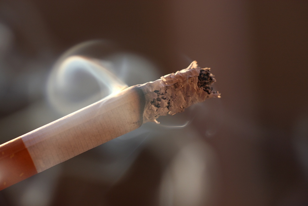 orang yang menghirup asap dari perokok disebut perokok
