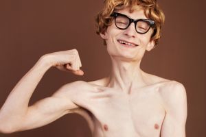 20 Hal ini dirasakan cewek yang punya pacar kurus